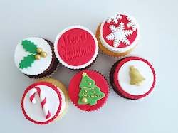 Cake: Christmas Disc Cupcakes