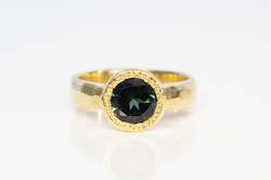 Jewellery manufacturing: Eluo Ring - 18ct Yellow Gold with 2.11ct Green Sapphire