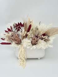 Dried flower: Scarlet Protea Vase
