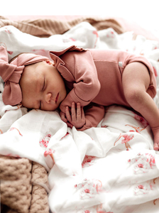 Products: Organic Long Sleeve Bodysuit 0-3mths – Rose – 3 Bears Maternity