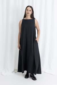 James Brown - Raw Edge Shift Wool Black