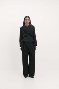 Harris Tapper - Long Sleeve Chaimberlain Top Black
