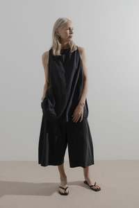 James Brown: James Brown - Long Line Short Silk Linen Black