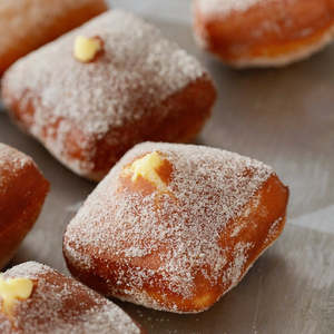 Custard Donut