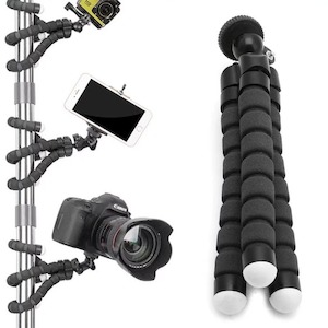 Camera Stands Holders: Tri-pod stand
