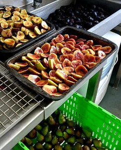 Figs caramelized in Balsamic vinegar & Honey. 300g 9senses.co.nz