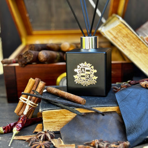 Spicy Tobacco Reed Diffuser