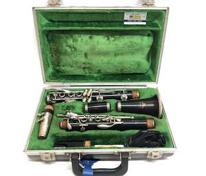 Used Instruments: Used Boosey & Hawkes Series 2-20 Bb Clarinet
