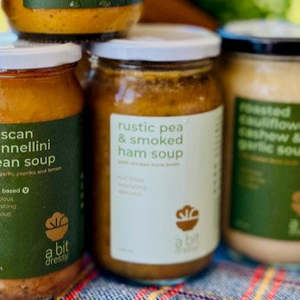 SOUP OF THE MONTH-700ml -Rustic Pea & Ham w/ chicken bone broth