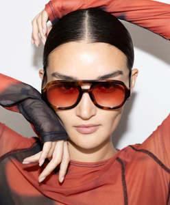 Sunglasses: THE SPECIAL- TURTLE ROSE