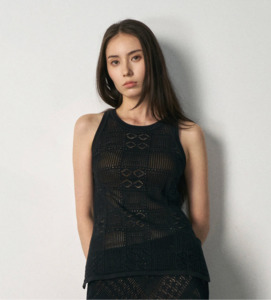 Tops: N.2340 GUIPURE TANK Alegar