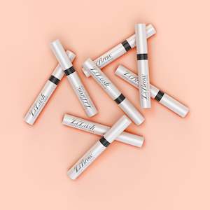 Lilash: Lilash Eyelash Serum - FREE GWP Makeup Blender