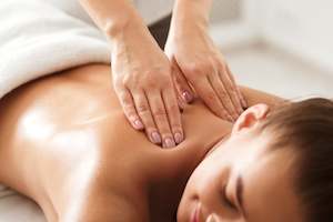 Treatments: De-Stressing Back Massage (with Facial)
