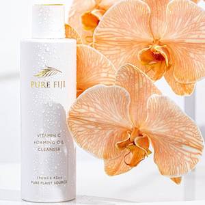 Cleanser: Pure Fiji Vitamin C Foaming Oil Cleanser