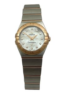 Products: Omega Constellation Manhattan 18ct Rose Gold & Stainless Steel Ladies Wristwatch Ref 123.20.24.60.55.001 Serviced