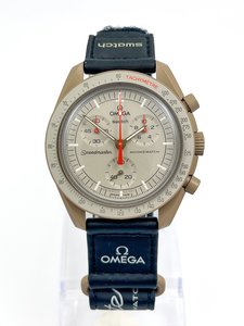 Products: Swatch Moonswatch Mission To Jupiter Swatch x Omega Ref: SO33C100 New in Box