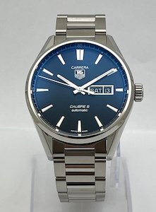 TAG Heuer Carrera Calibre 5 Automatic Stainless Steel Mens Wristwatch circa 2018 WAR201A-1