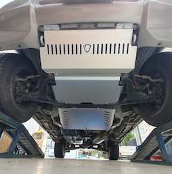 Frontpage: Mitsubishi Pajero 1999 - 2006 NM - NP Gen 3 Bash Plates