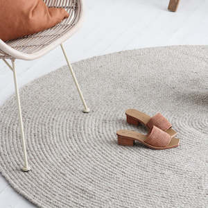 Get The Look 2: Tairua Floor Rug - Silver Birch