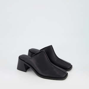 Levi Mule - Black