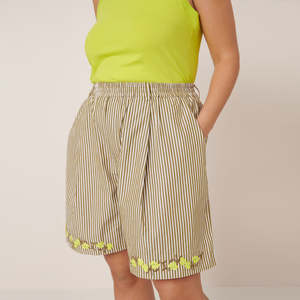 Thoughtfully Collection: Wildflower Short