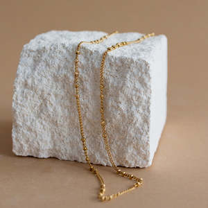 Wardrobe: Chain and Ball Necklace - Gold