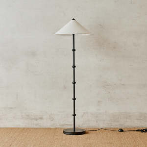 Home: Lyle Floor Lamp - Black