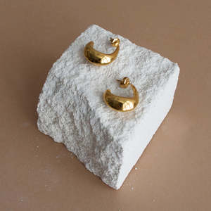 Wardrobe: Sculptural Hoop Earrings - Gold