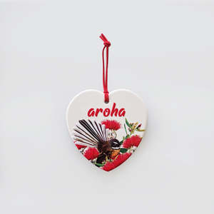 Best Sellers: Ceramic Heart - Aroha 'Fantail'