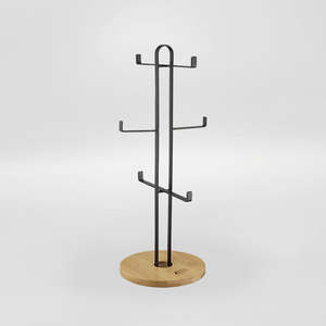 Maxwell Williams: Mug Tree