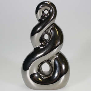 Ceramic Chrome-look Infinity Twist