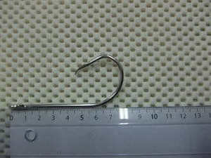 Circle Fishing Hooks: EZIBAITER HOOK 14/0 Box of 100