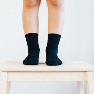 Socks: Lamington Merino Crew socks - Black Rib