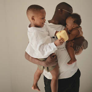 Feeding Pacifiers Bibs: Snack Cup