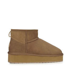 Socks Belts: Stinger Micro Slipper - Flatform Chestnut