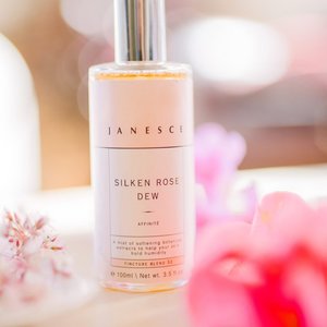Face Care: Janesce Affinité Silken Rose Dew