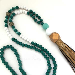 Tassel Necklace: Tassel Necklace - Aspiring