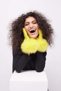 Roxie Glove :  Yellow