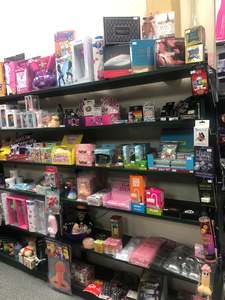 Novelties: Novelties photo only