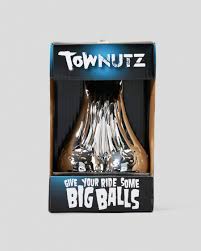 Novelties: Tow Nutz