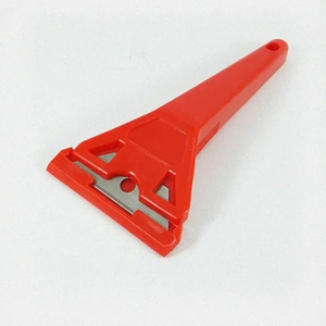 Janitorials: Window Scraper – Plastic