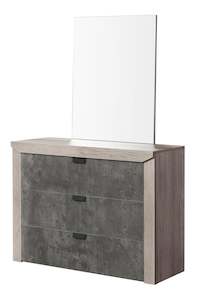 Dressing: Riverwood Dresser with Mirror