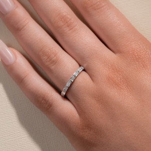 Womens Wedding Bands: Closed Gallery Emerald Diamond Ring