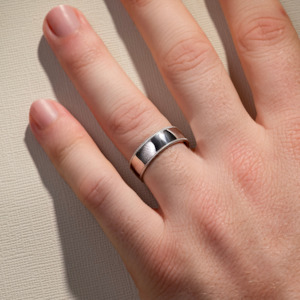 Mens Plain Wedding Bands: 7.00MM Polished Low Half Round With Milgran Edges Wedding Ring