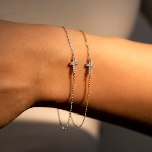 Bracelets: Fine Diamond Cross Bracelet