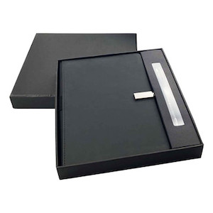 Derly Notebook and Pen Gift Set