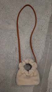 Accessories: Vera by Verafied handbag N/A