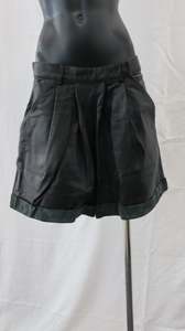 Bottoms: remain Shorts 12