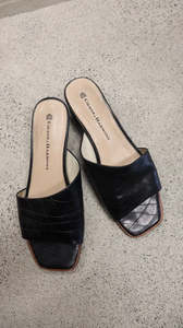 CHAOS & HARMONY Heels 41