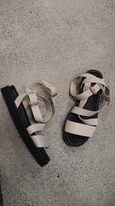 Isabella Anselmi Sandals 39